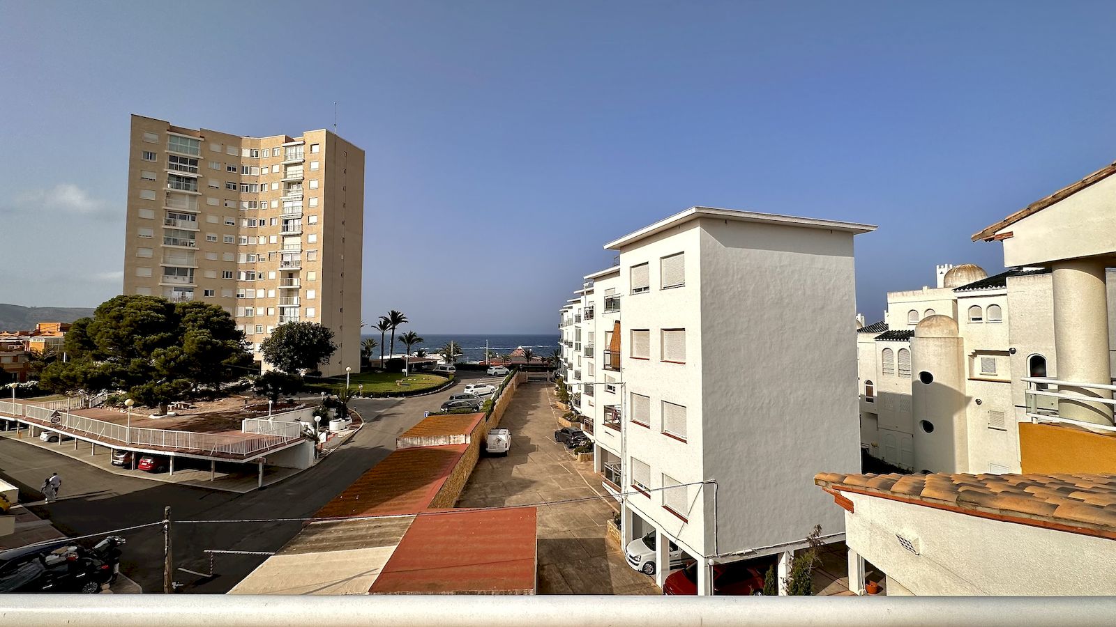 Duplex Penthouse Appartement à vendre avec vue partielle sur la mer à Playa del Arenal - Javea
